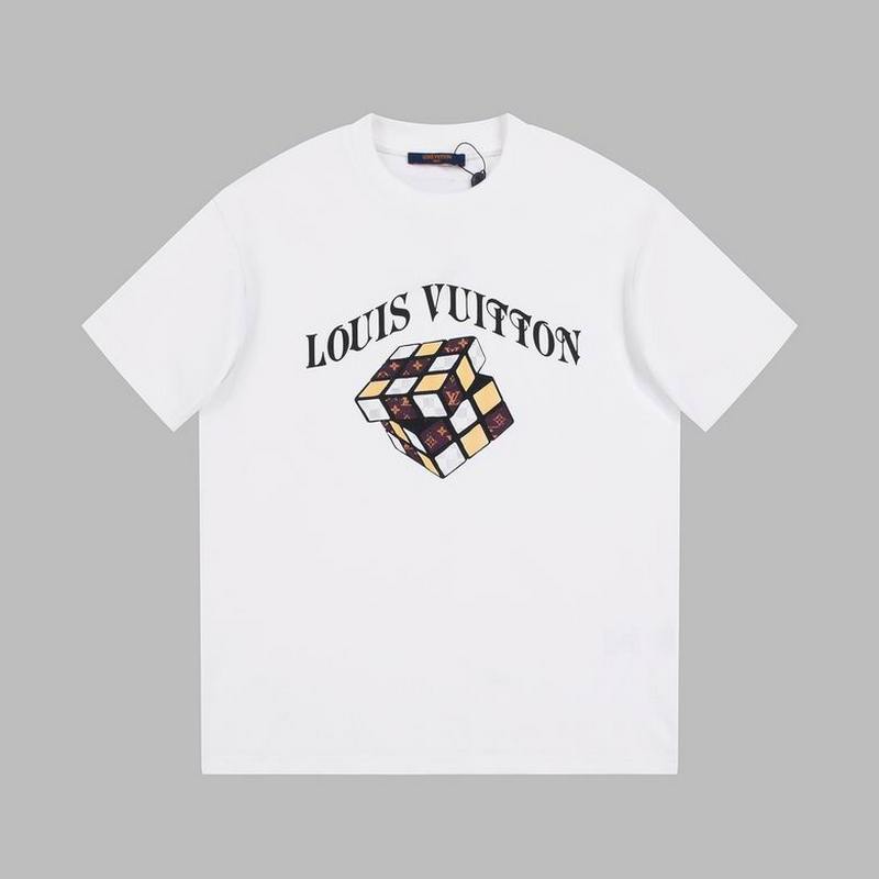 Louis Vuitton Men's T-shirts 715